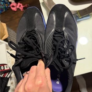 R.A.D One V-1 men’s 13